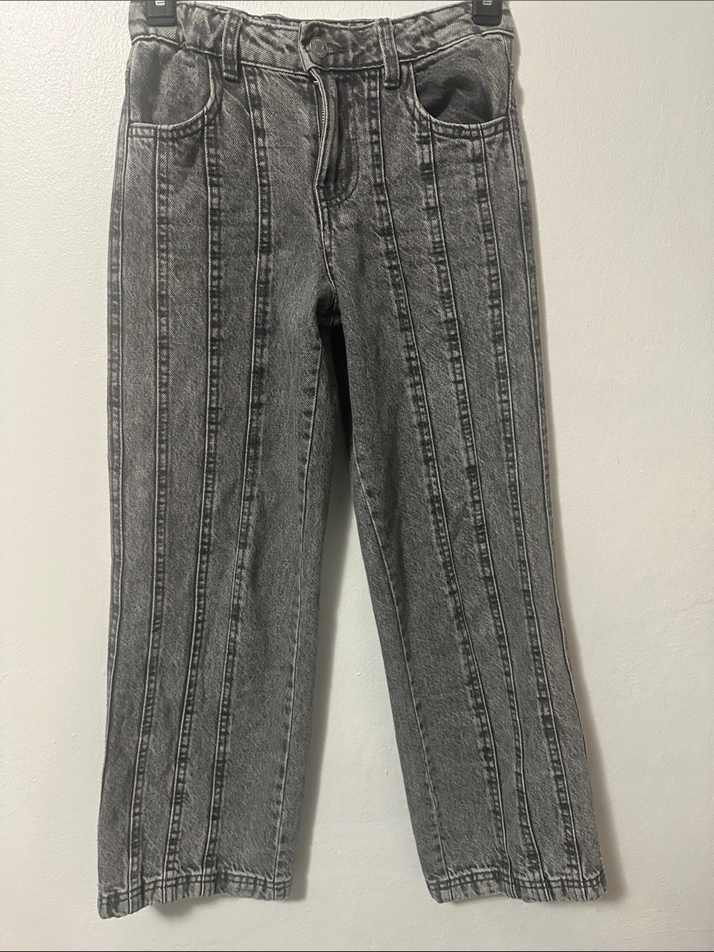 8-9 yrs wide leg jeans Gray Washed Jeans with Vertical Seams